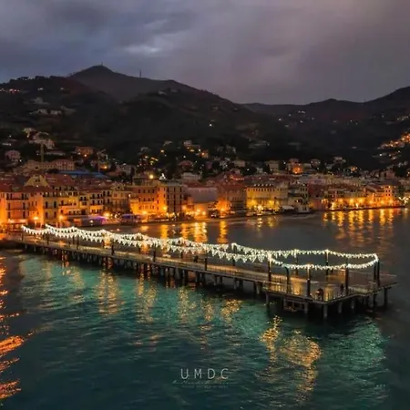 Hotell Il Paradiso Di Angelo A Pochi Passi Dal Mare, Solo Per Famiglie *
