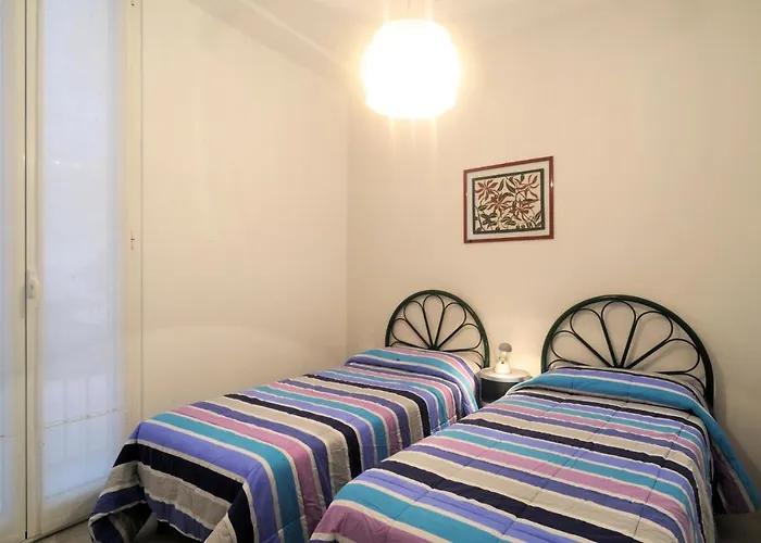 Il Paradiso Di Angelo A Pochi Passi Dal Mare, Solo Per Famiglie Alassio